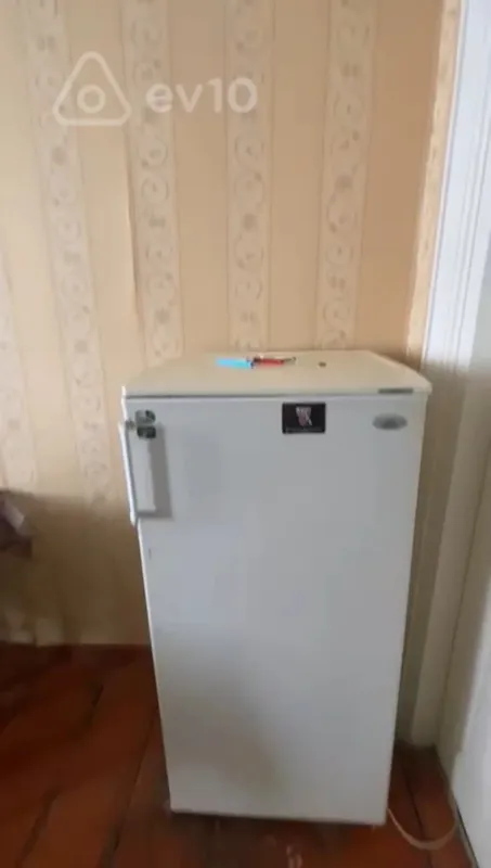 Kirayə verilir 2 otaqlı köhnə tikili 50 m²