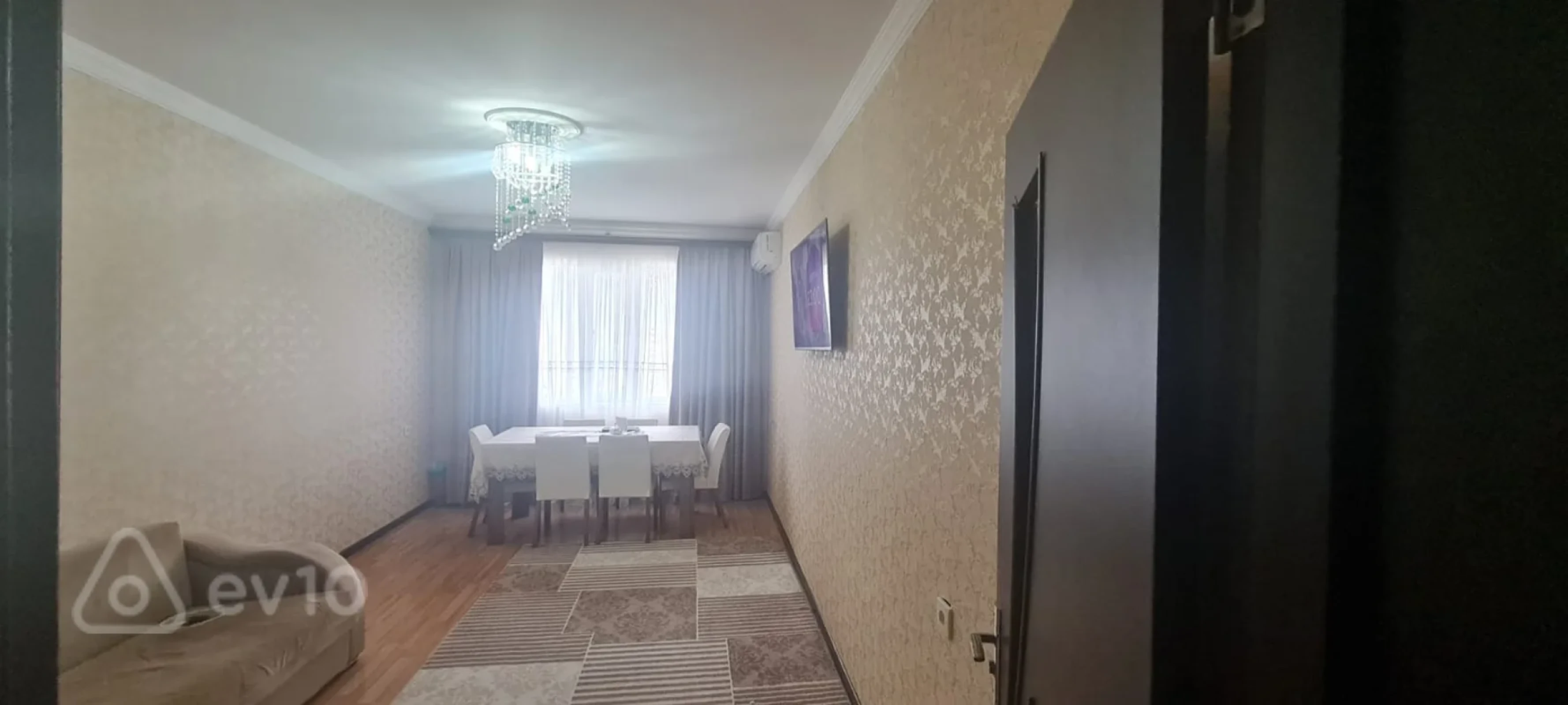Satılır 2 otaqlı yeni tikili 61 m²