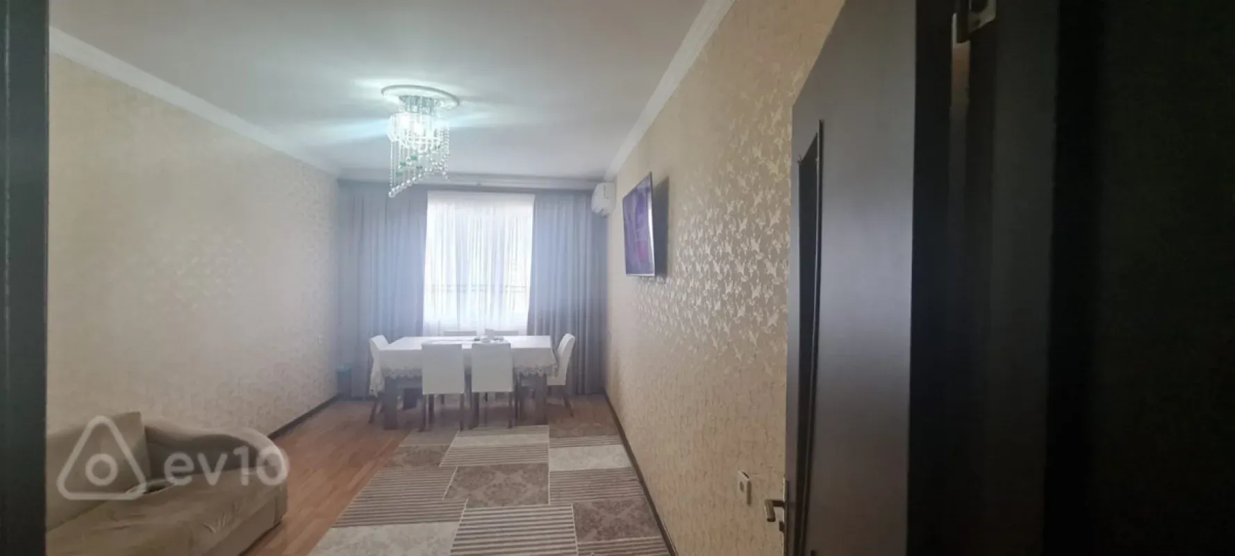 Satılır 2 otaqlı yeni tikili 61 m²