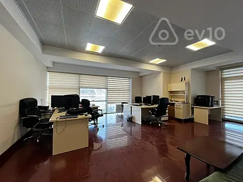 Kirayə verilir 1 otaqlı ofis 60 m² — Bakı, Xətai 1 otaq 60.00 m²
