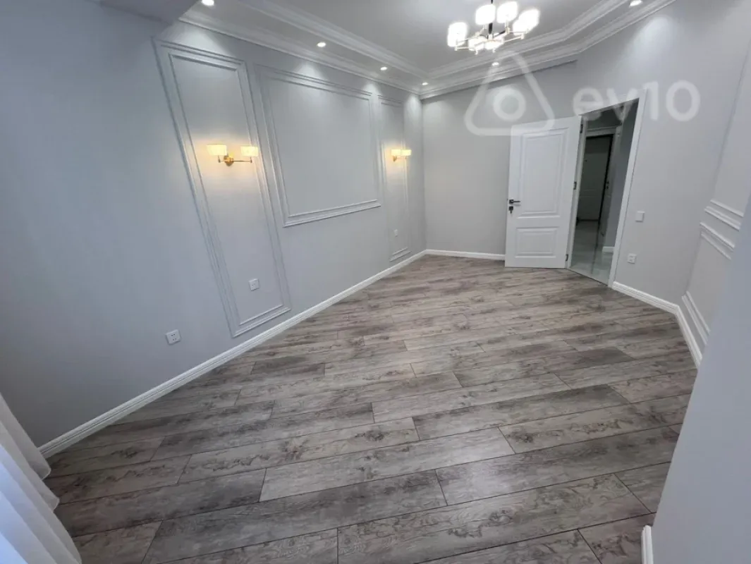 Satılır 2 otaqlı yeni tikili 57 m²