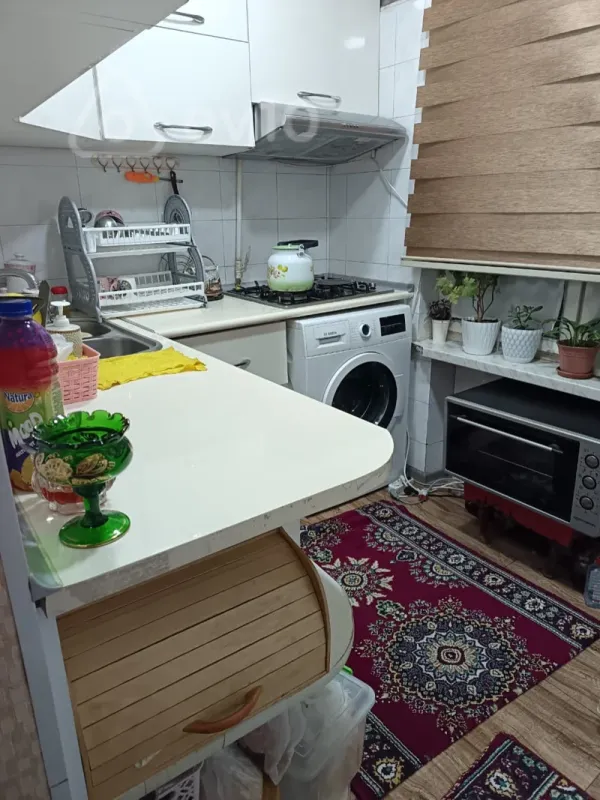 Satılır 3 otaqlı köhnə tikili 80 m²