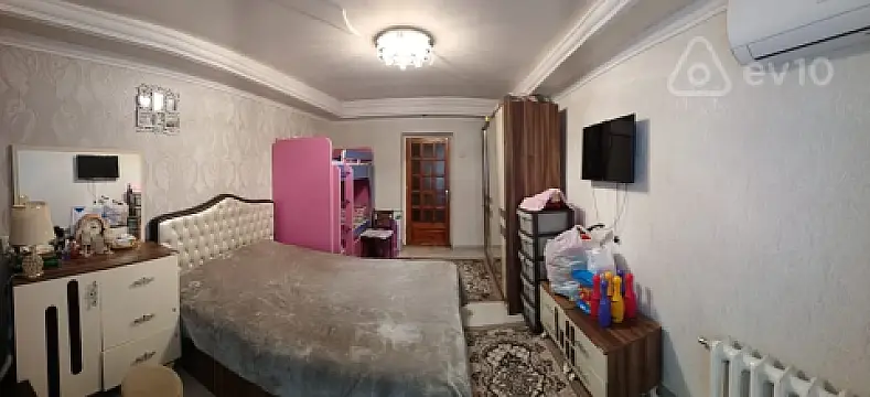 Satılır 3 otaqlı köhnə tikili 80 m²