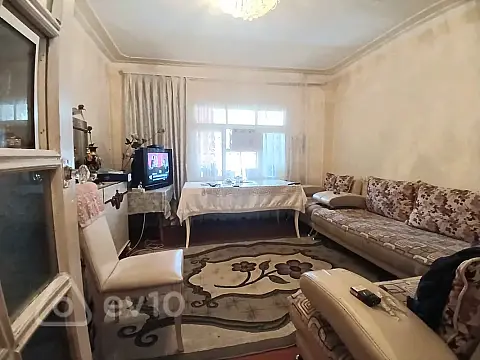 Satılır 3 otaqlı köhnə tikili 67 m²