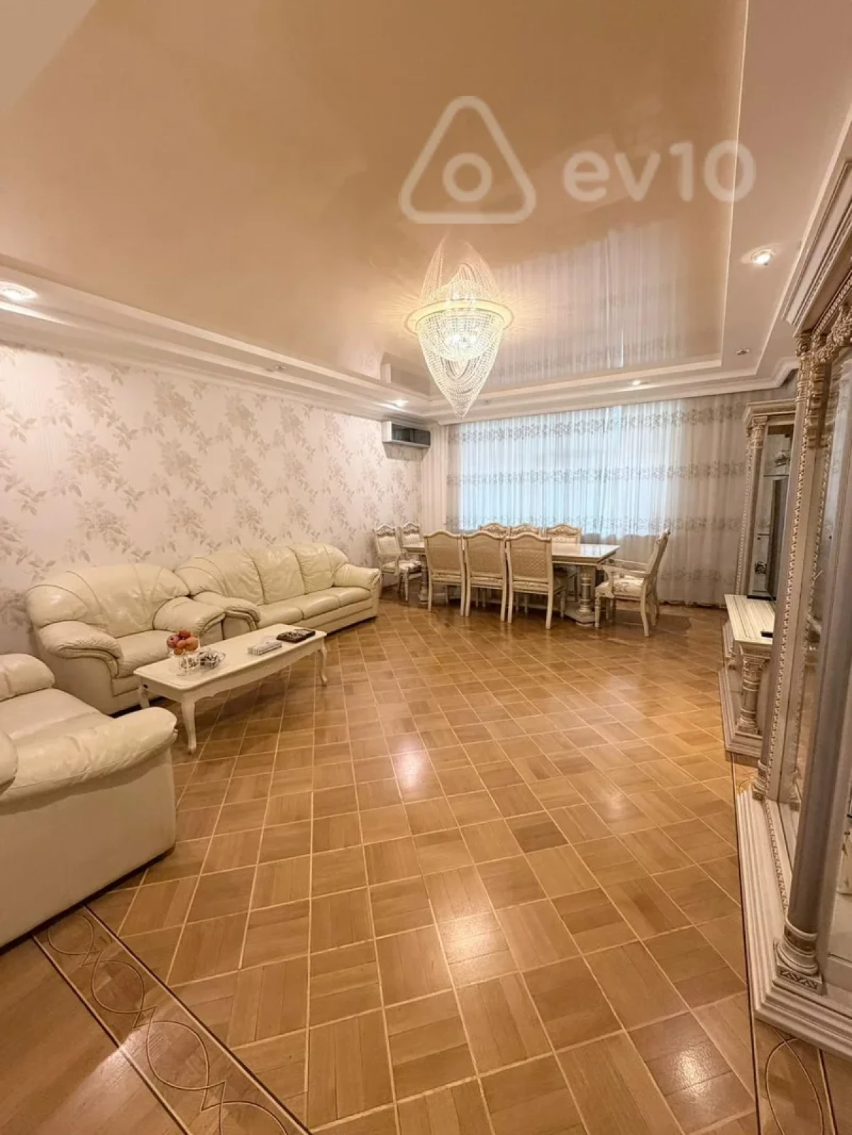 Satılır 4 otaqlı yeni tikili 147 m²