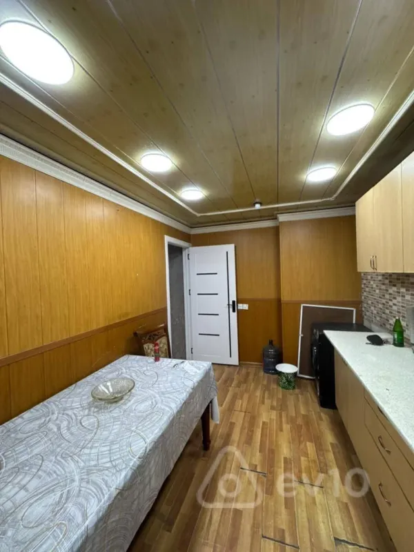 Kirayə verilir 5 otaqlı ofis 80 m²