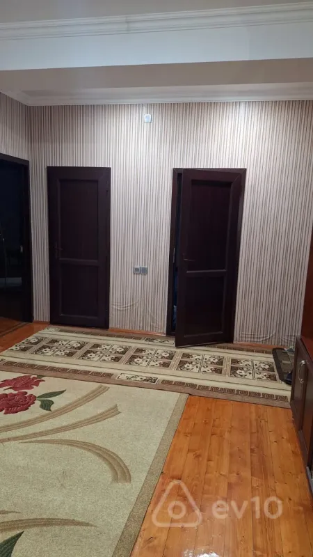 Satılır 2 otaqlı yeni tikili 86 m²