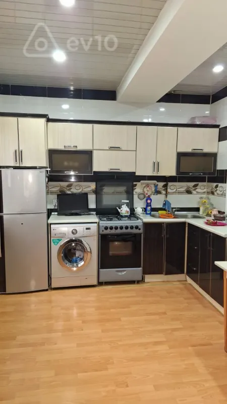 Satılır 2 otaqlı yeni tikili 86 m²