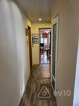 Satılır 3 otaqlı köhnə tikili 60 m²