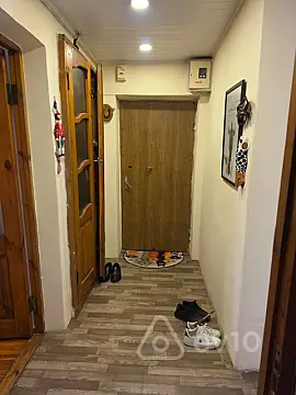 Satılır 3 otaqlı köhnə tikili 60 m²