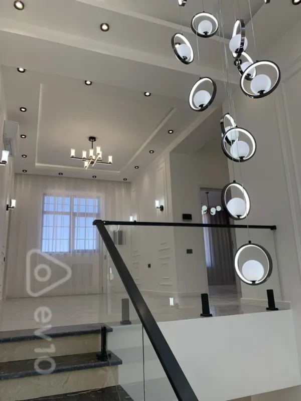 Satılır 7 otaqlı həyət evi 430 m²