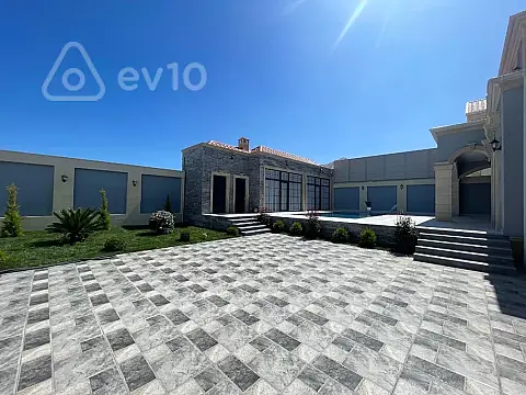 Satılır 7 otaqlı həyət evi 430 m²