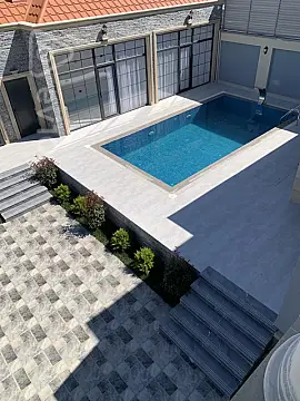 Satılır 7 otaqlı həyət evi 430 m²