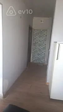 Kirayə verilir 2 otaqlı köhnə tikili 50 m²