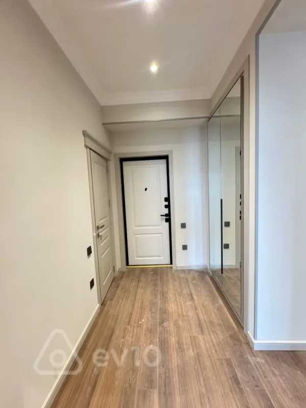 Satılır 2 otaqlı yeni tikili 62 m²