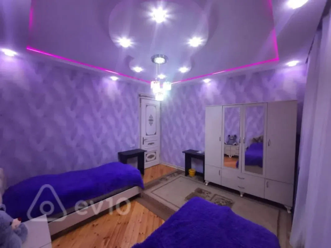 Kirayə verilir 4 otaqlı həyət evi 130 m²