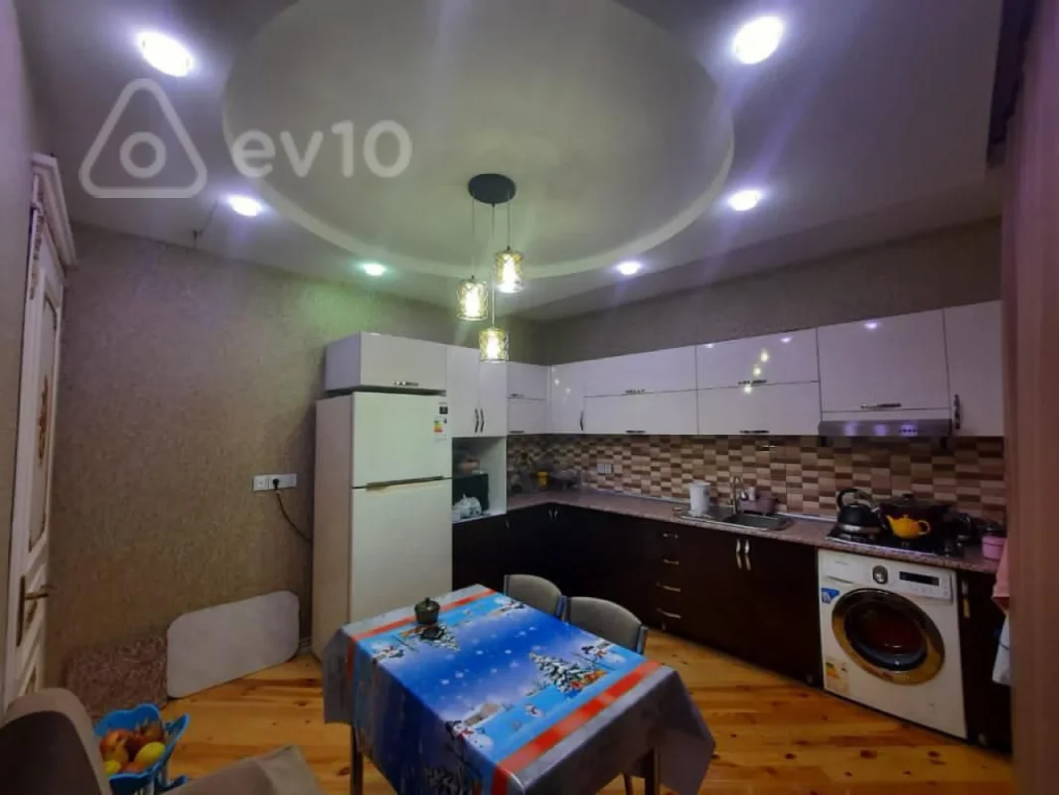Kirayə verilir 4 otaqlı həyət evi 130 m²