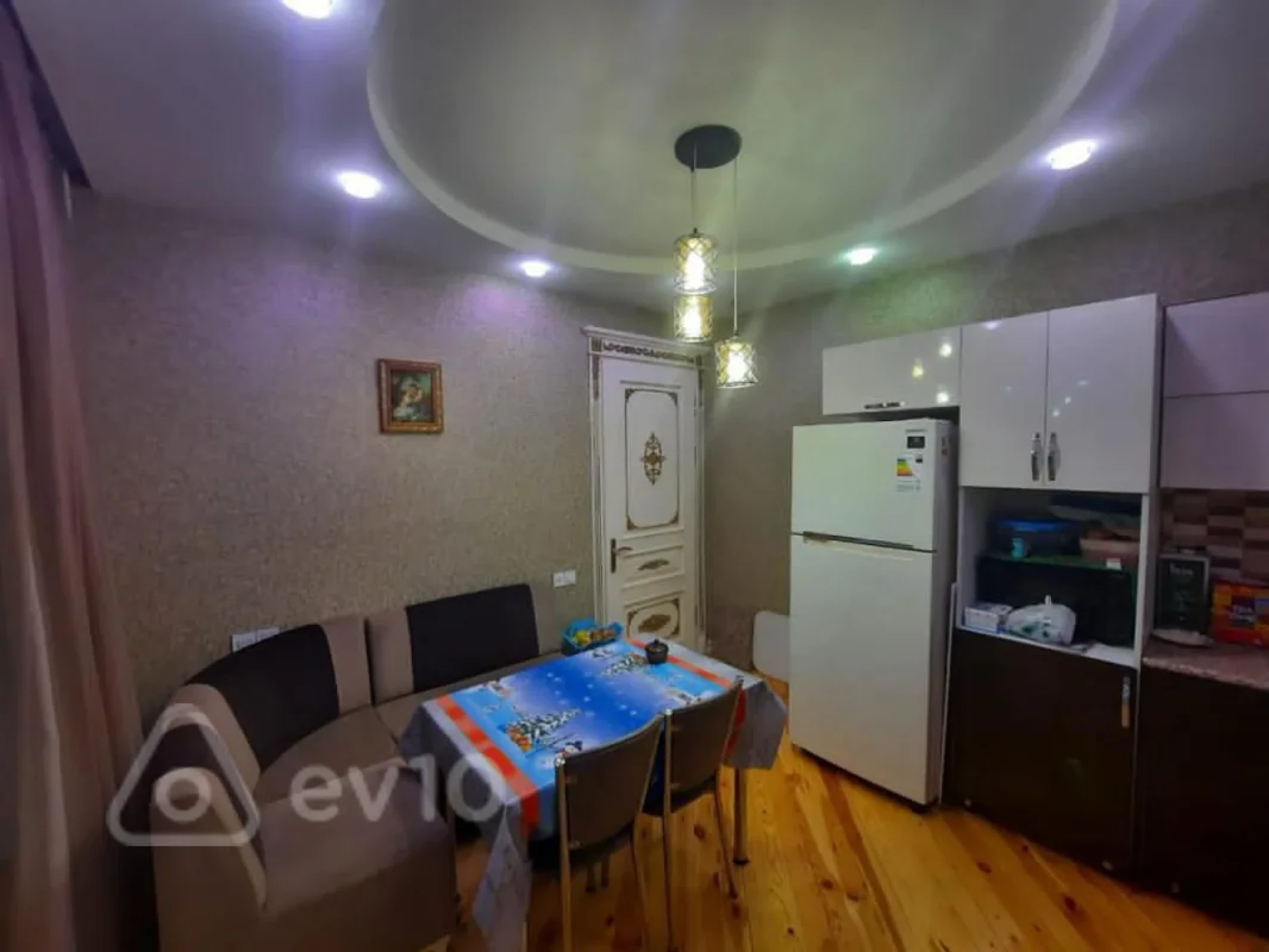 Kirayə verilir 4 otaqlı həyət evi 130 m²
