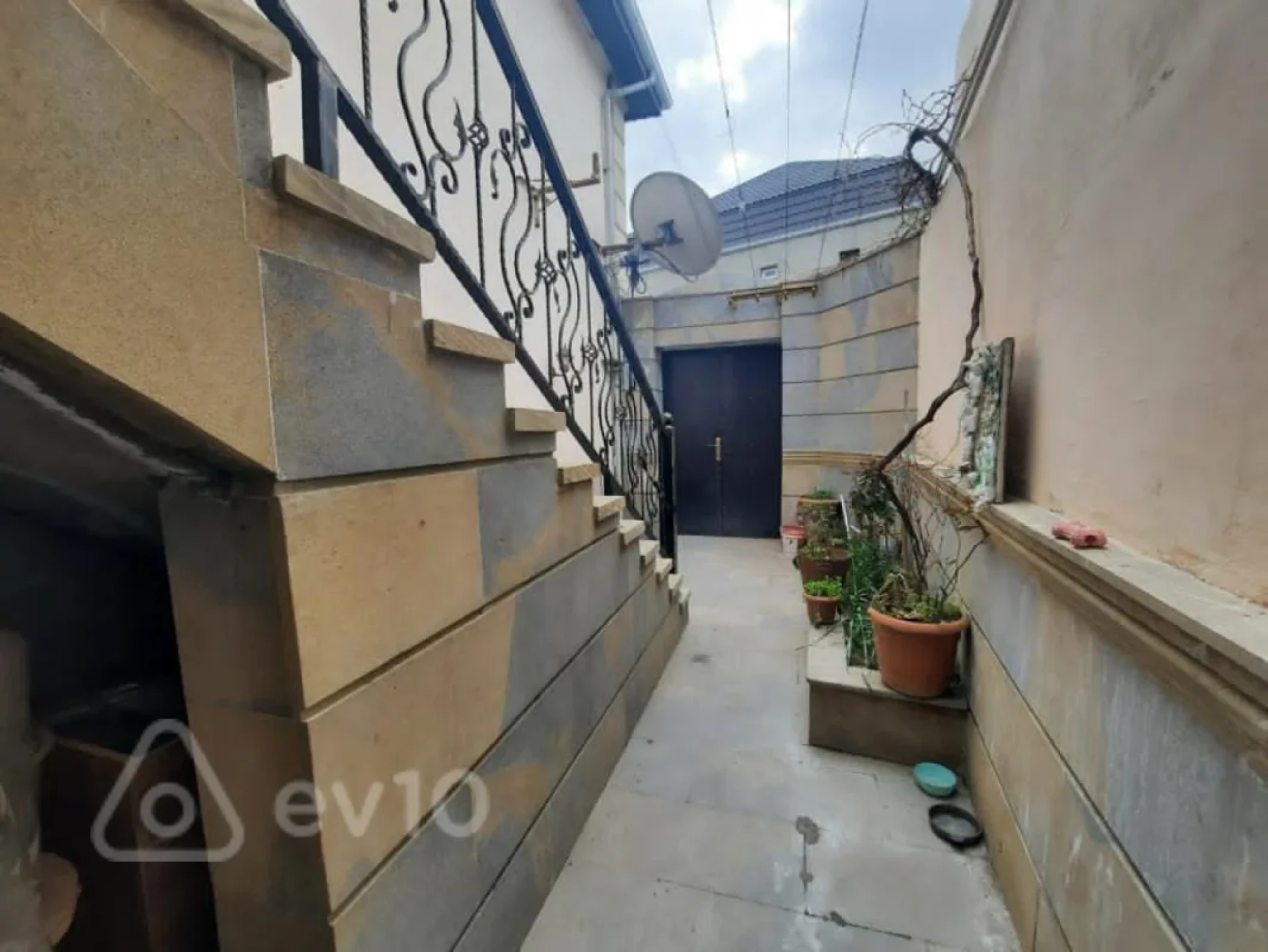 Kirayə verilir 4 otaqlı həyət evi 130 m²
