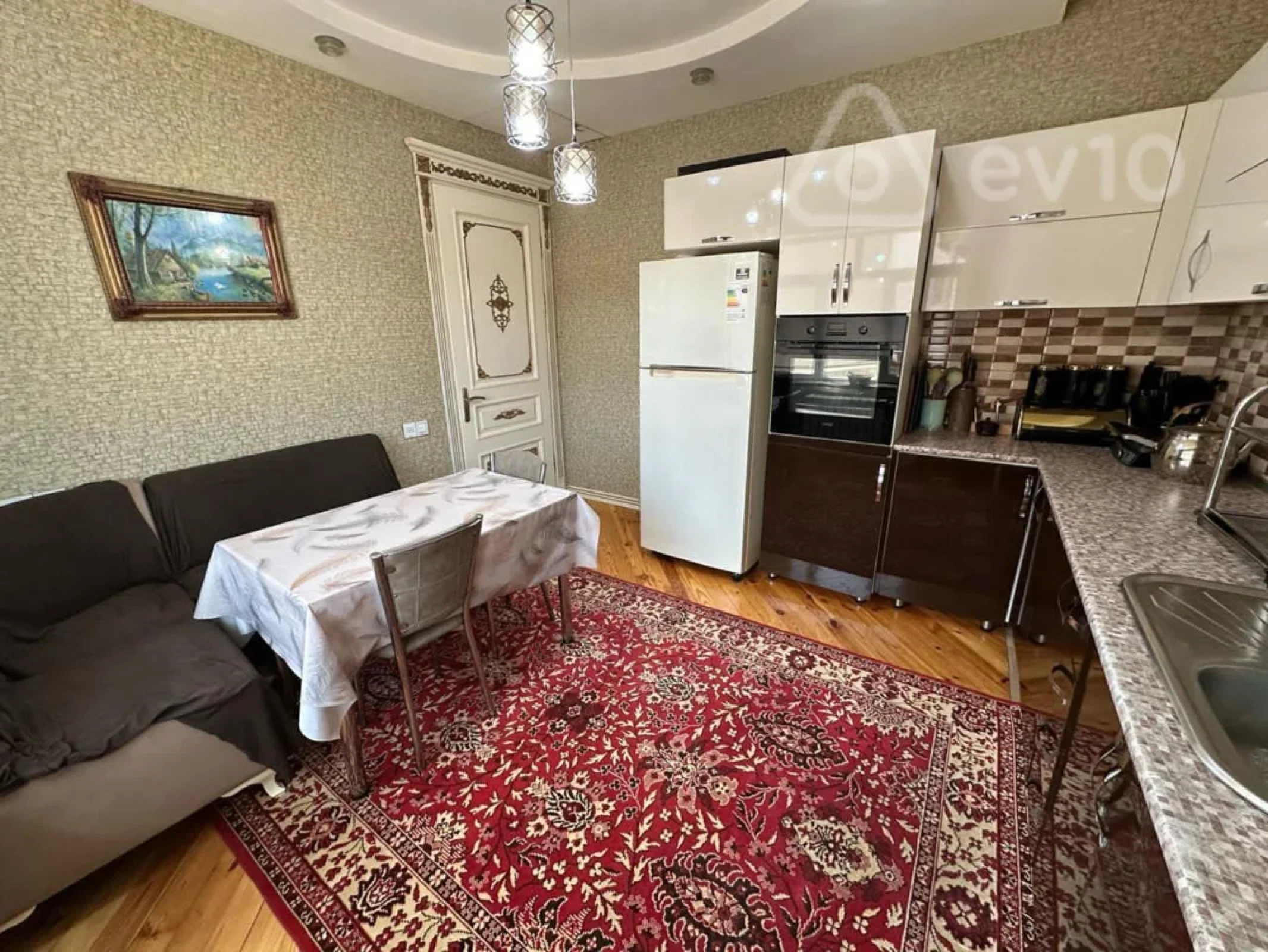 Kirayə verilir 4 otaqlı həyət evi 130 m²