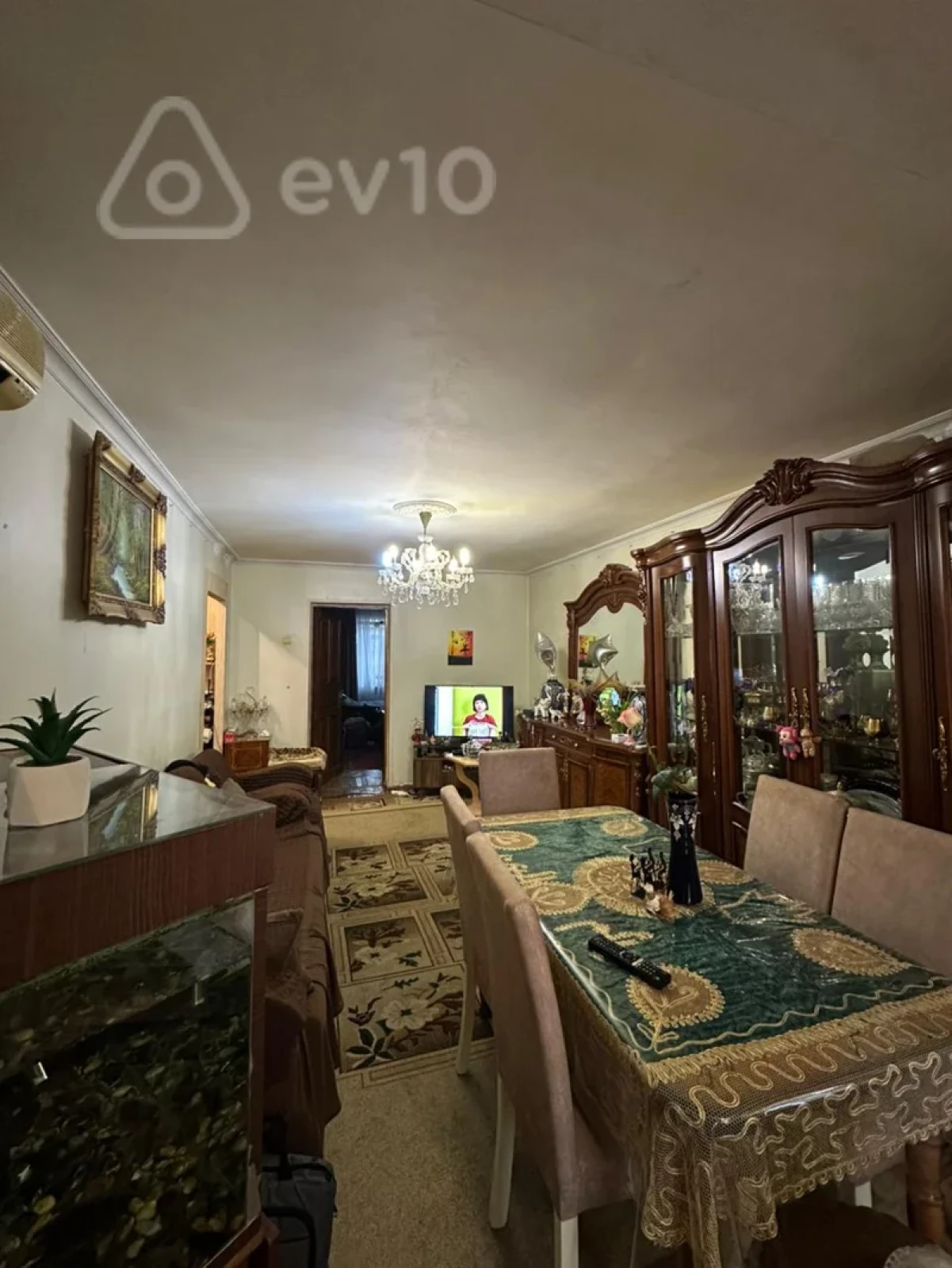 Satılır 3 otaqlı köhnə tikili 70 m²