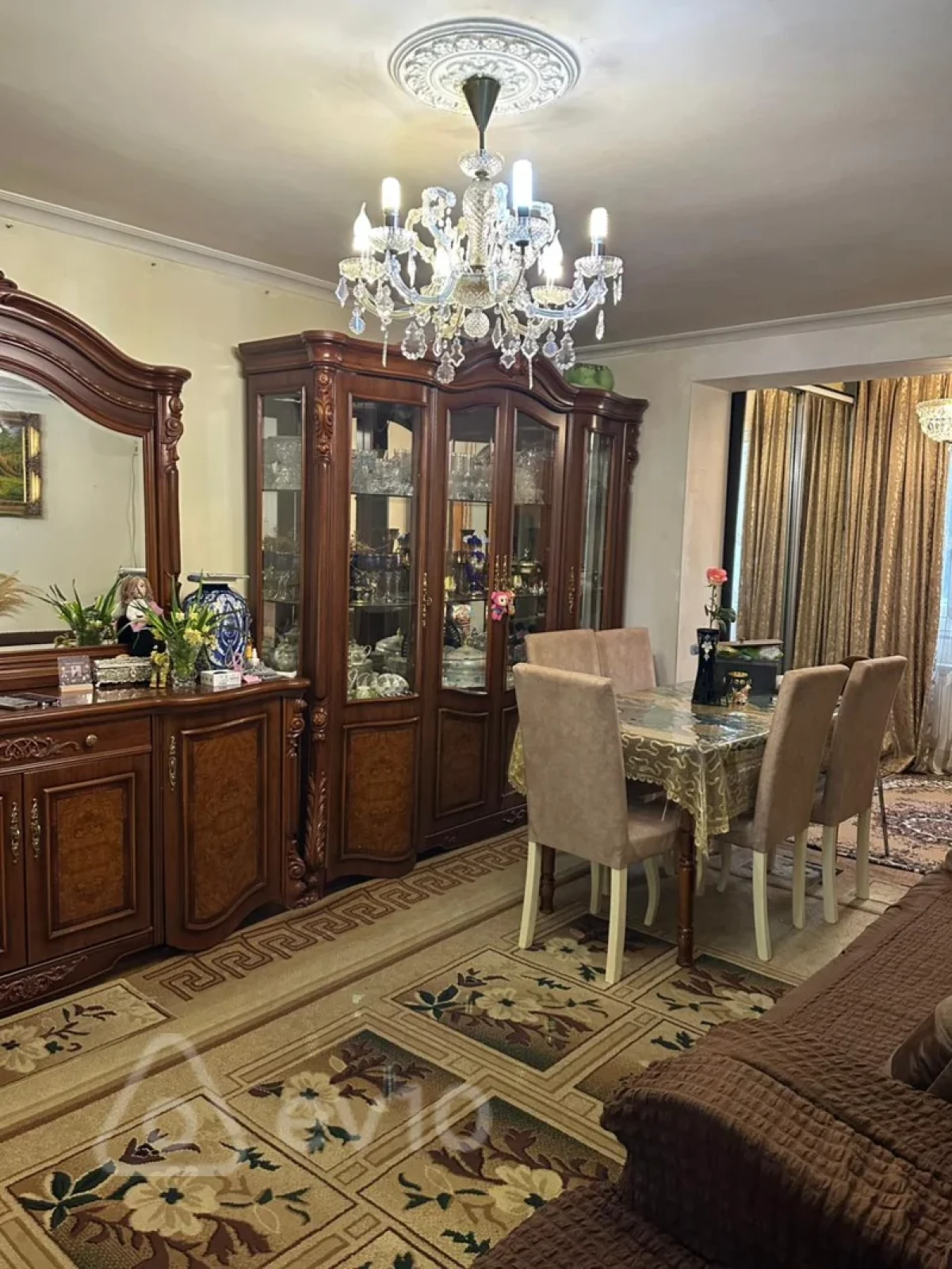 Satılır 3 otaqlı köhnə tikili 70 m²