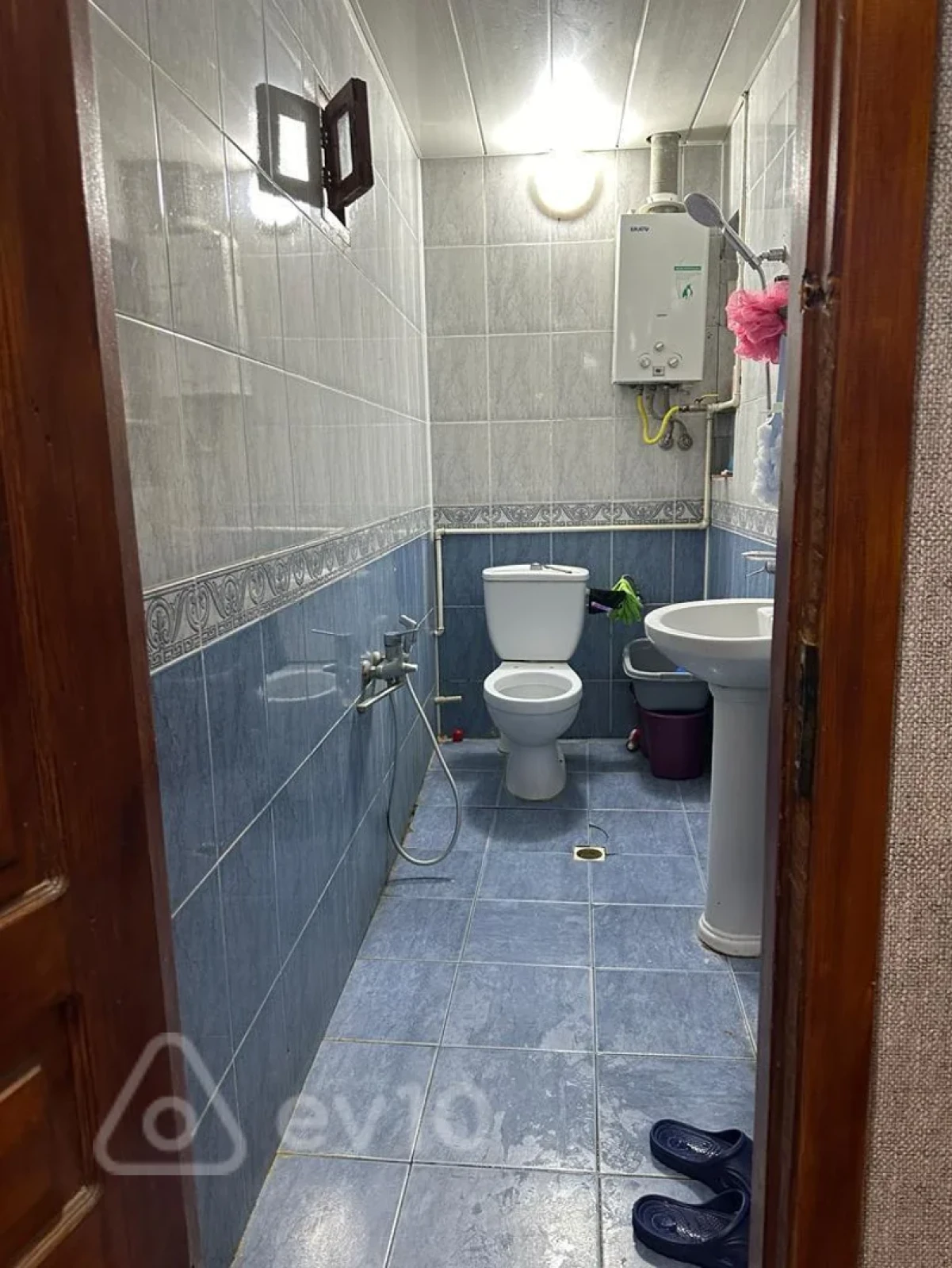 Satılır 3 otaqlı köhnə tikili 80 m²