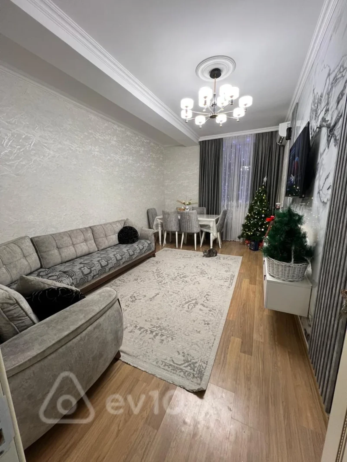 Satılır 2 otaqlı yeni tikili 55 m²