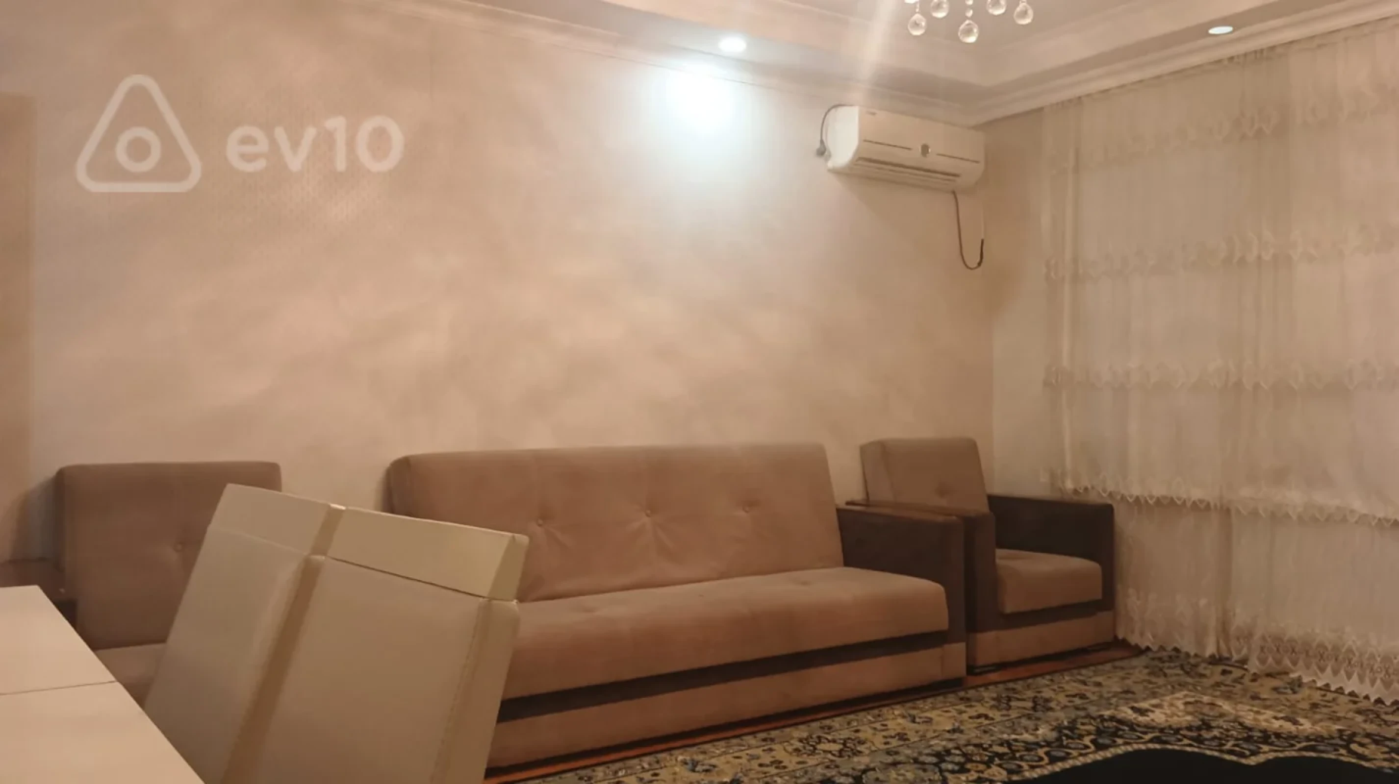 Satılır 3 otaqlı köhnə tikili 85 m²
