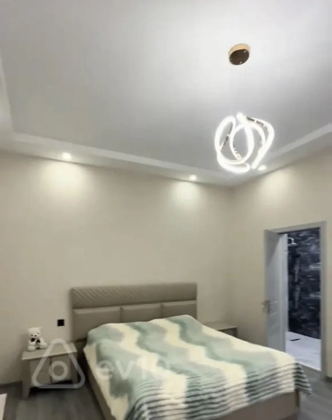 Satılır 4 otaqlı həyət evi 120 m²