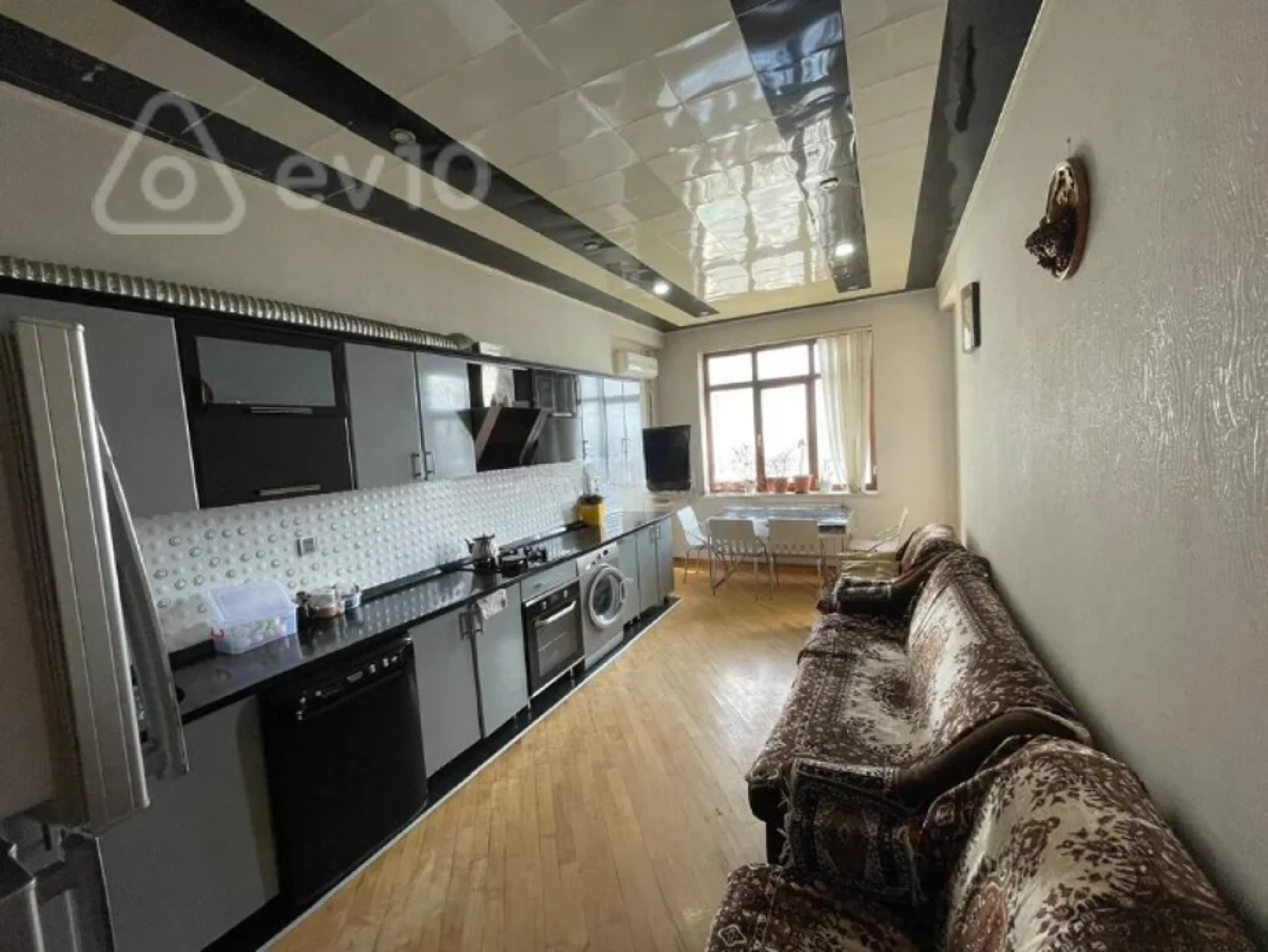 Satılır 4 otaqlı yeni tikili 221 m²
