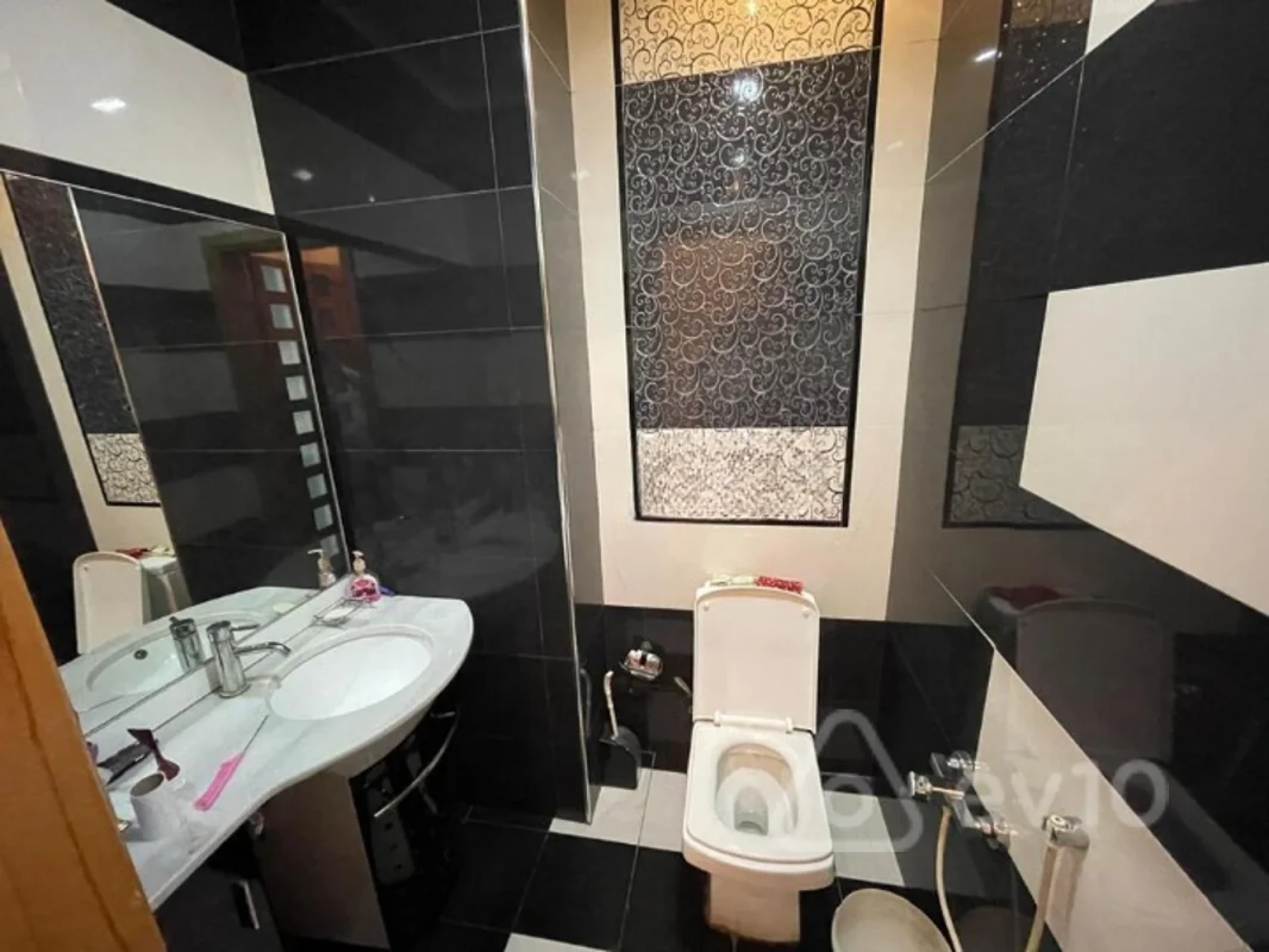 Satılır 4 otaqlı yeni tikili 221 m²