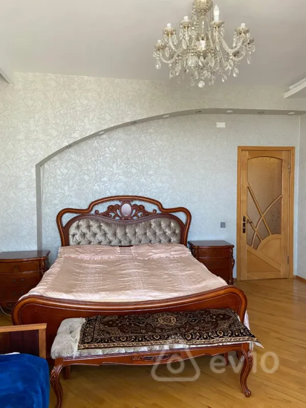 Satılır 4 otaqlı yeni tikili 221 m²