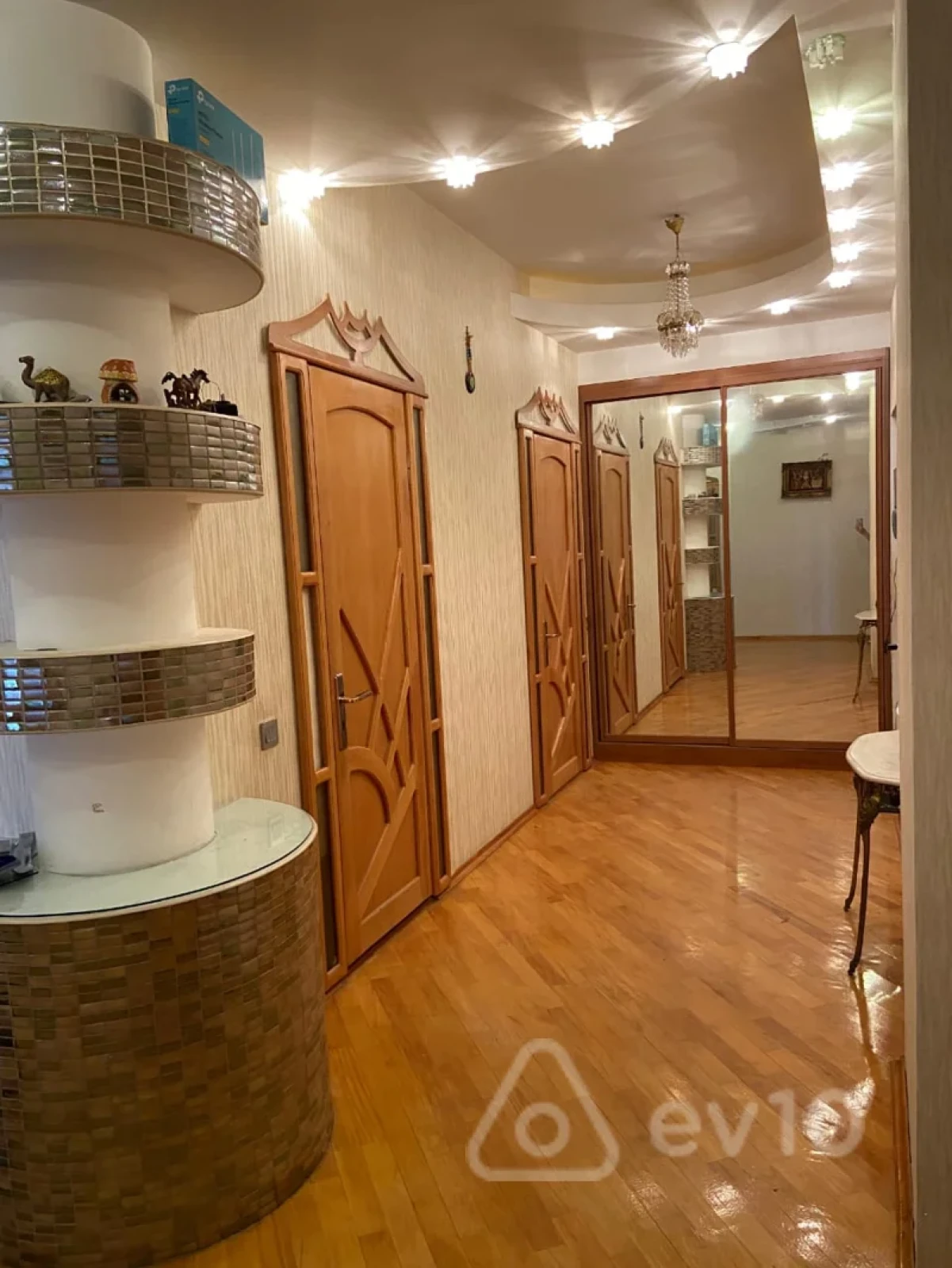 Satılır 4 otaqlı yeni tikili 221 m²