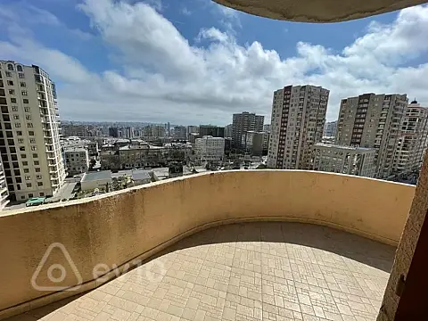 Satılır 4 otaqlı yeni tikili 221 m²