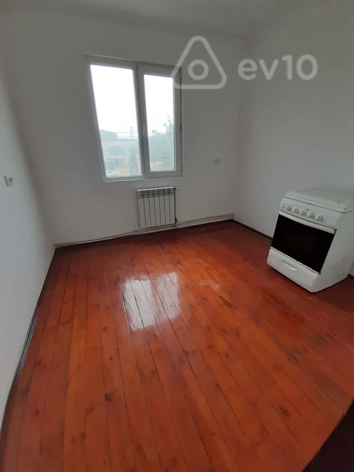 Kirayə verilir 4 otaqlı həyət evi 120 m²