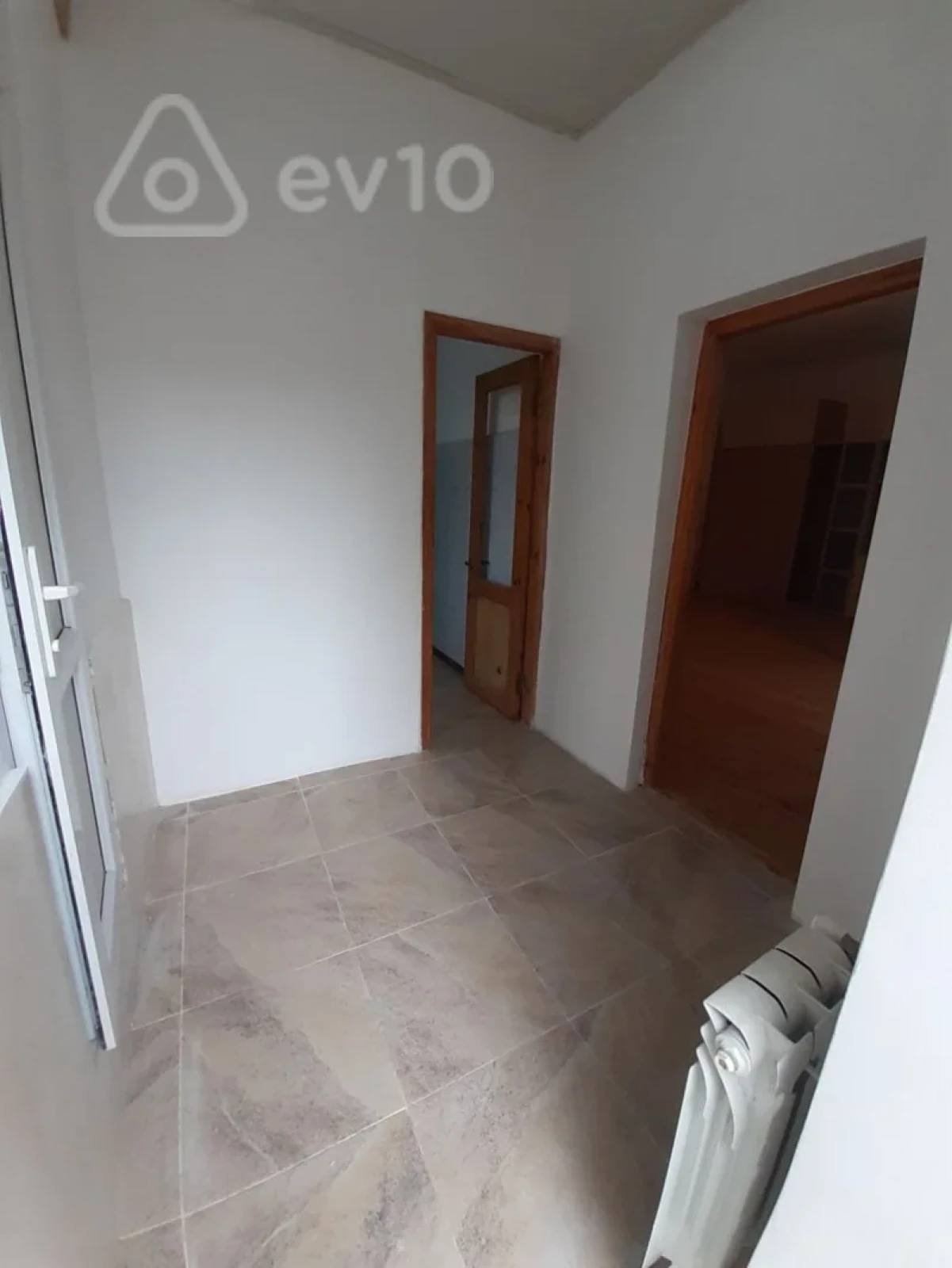 Kirayə verilir 4 otaqlı həyət evi 120 m²