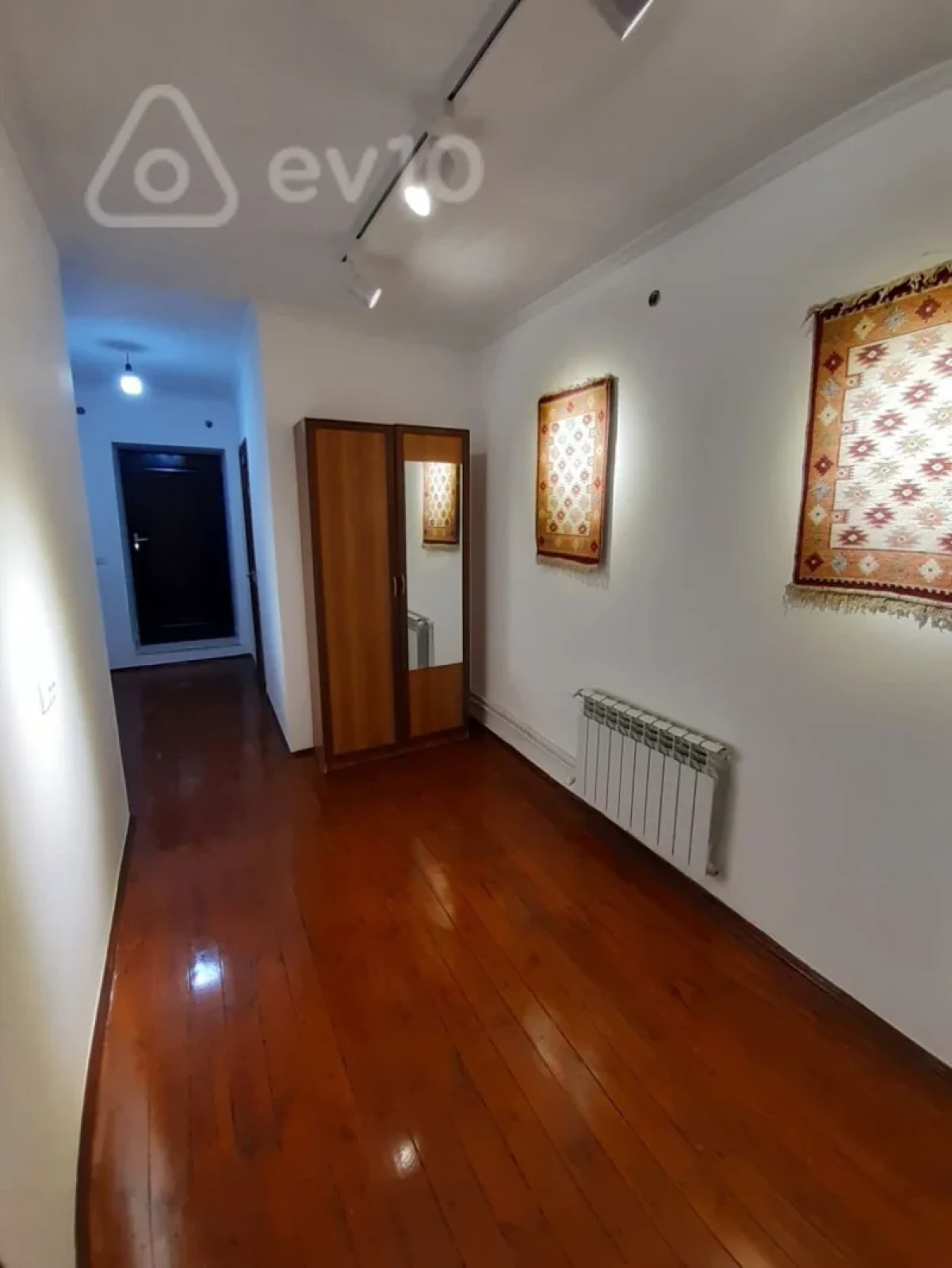 Kirayə verilir 4 otaqlı həyət evi 120 m²