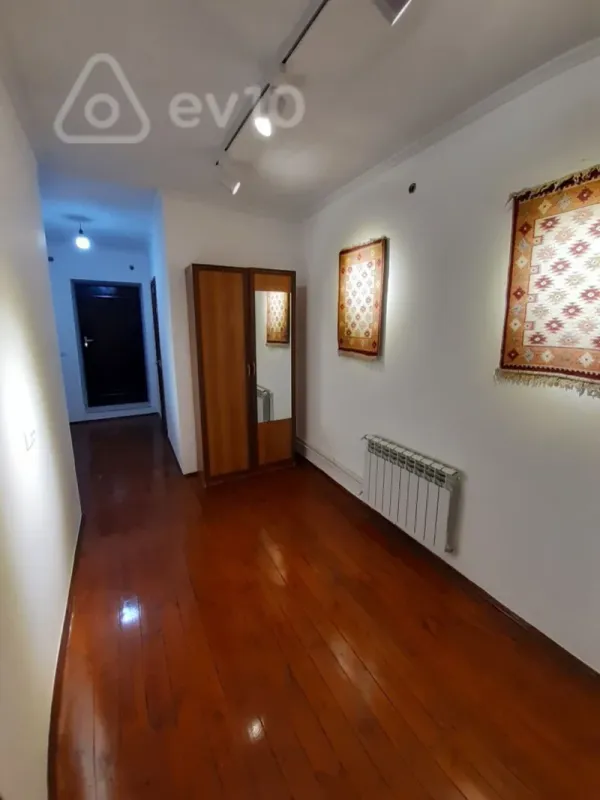 Kirayə verilir 4 otaqlı həyət evi 120 m²