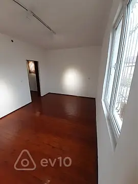 Kirayə verilir 4 otaqlı həyət evi 120 m²
