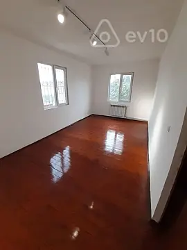 Kirayə verilir 4 otaqlı həyət evi 120 m²