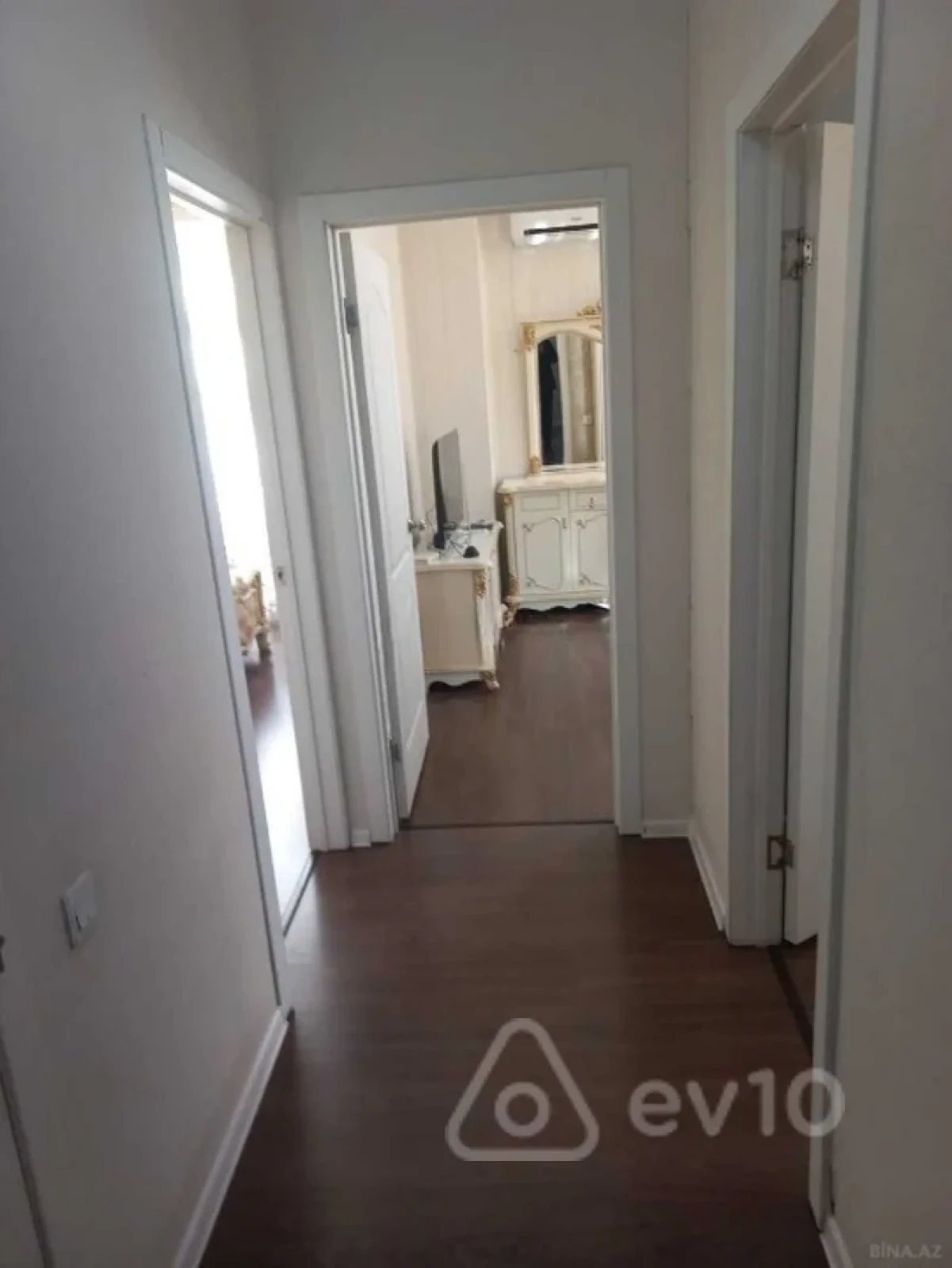 Kirayə verilir 3 otaqlı yeni tikili 90 m²