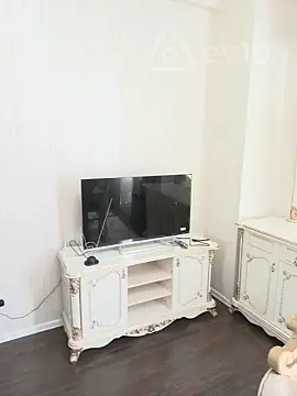 Kirayə verilir 3 otaqlı yeni tikili 90 m²