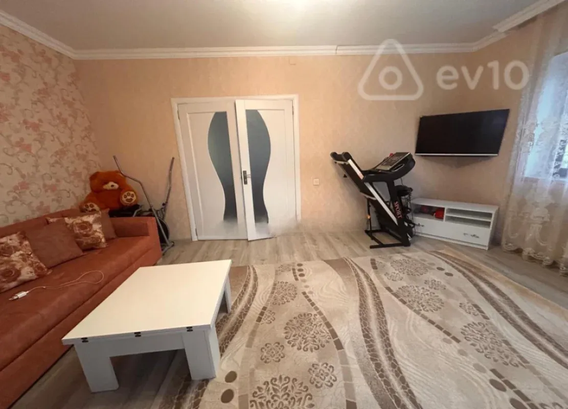 Satılır 3 otaqlı həyət evi 100 m²
