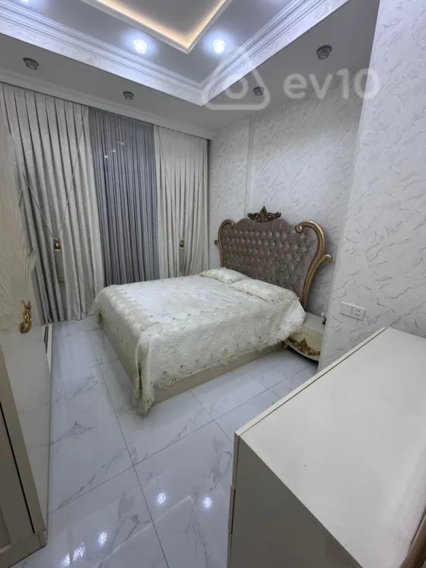 Kirayə verilir 2 otaqlı yeni tikili 70 m²