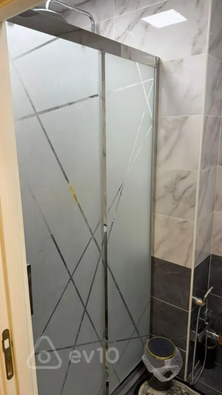 Kirayə verilir 3 otaqlı yeni tikili 70 m²