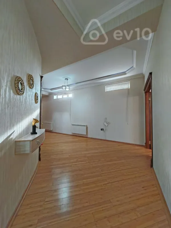 Kirayə verilir 2 otaqlı yeni tikili 150 m²