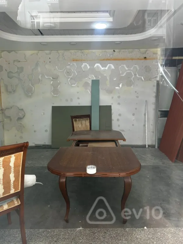 Kirayə verilir mənzil 28 m²