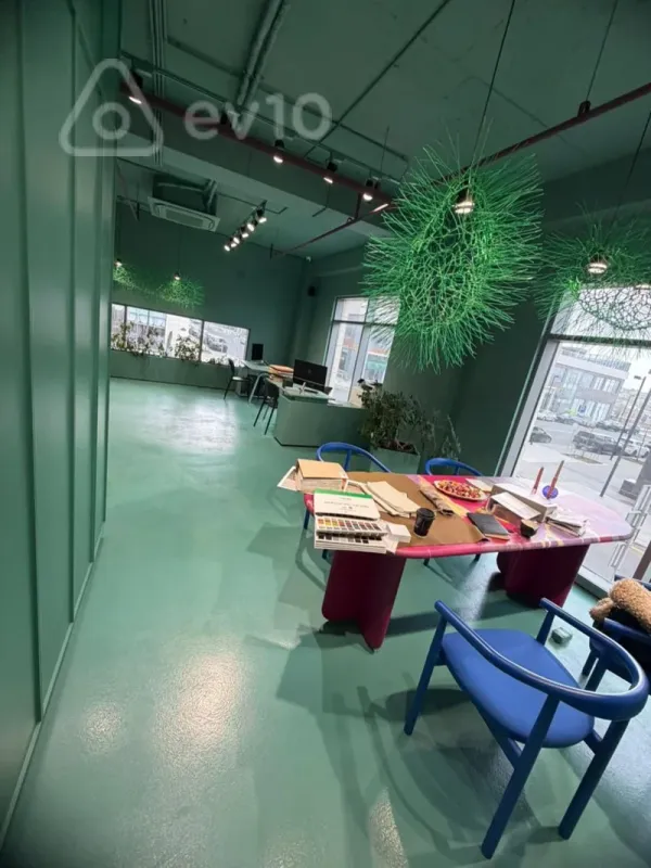 Kirayə verilir mənzil 150 m²