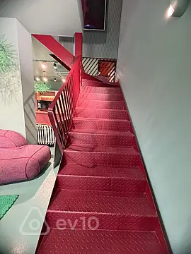 Kirayə verilir mənzil 150 m²